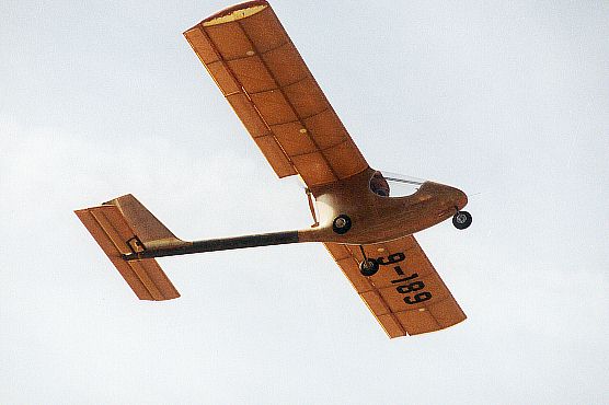 onair1.jpg (31062 bytes)