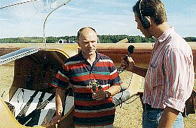 presse3.jpg (23362 bytes)